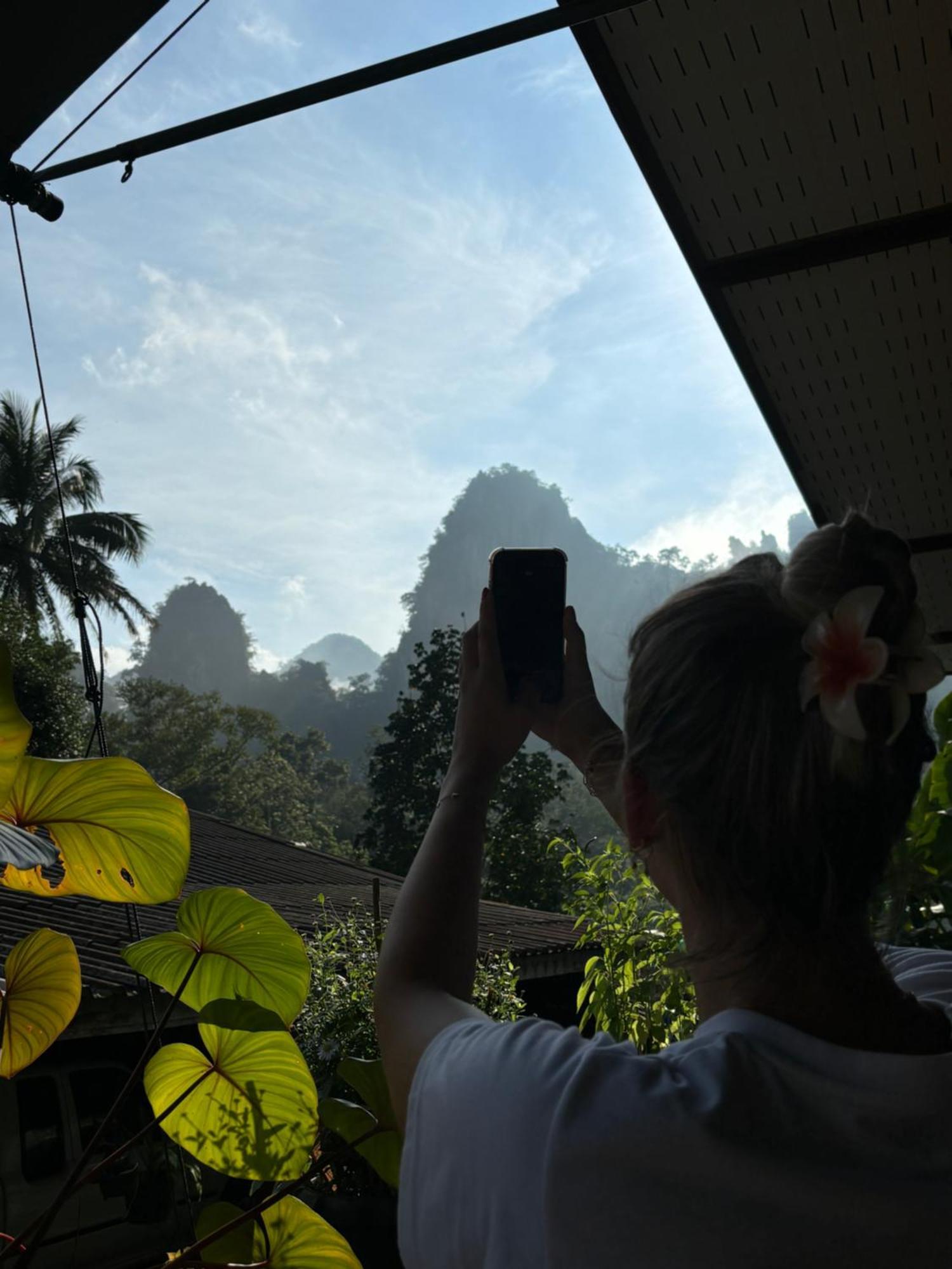 Khao Sok Backpacker Hostel Khao Sok National Park Dış mekan fotoğraf
